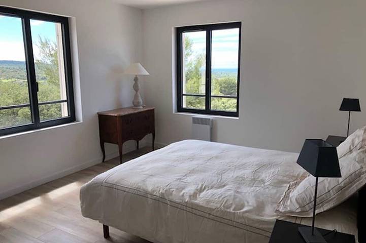 Location de vacances pour 12 personnes, avec jardin à Venasque - 3
