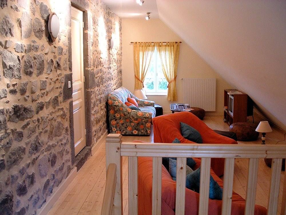 Maison d'Hôtes La Nichée - Chambre Autana in Rochefort-Montagne, Parc naturel régional des Volcans d'Auvergne