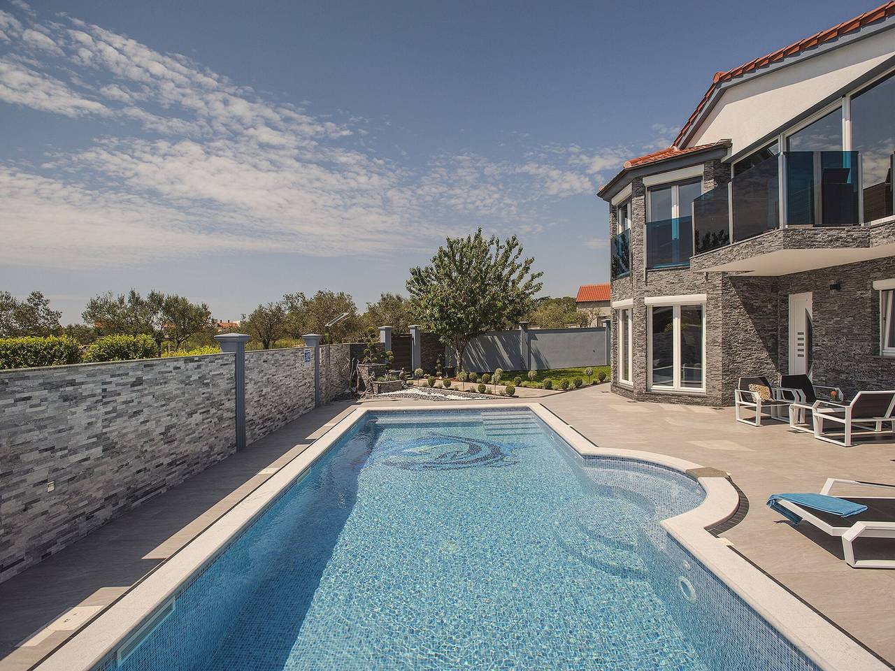 Villa in Fažana near Beach with Pool in Fazana, Südküste Istrien