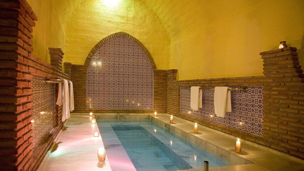 Apartamento vacacional entero, Apartamento de vacaciones para 4 personas con piscina in El Bejarín, Guadix