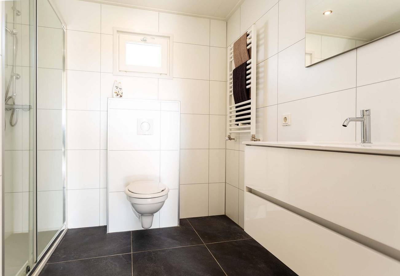 Parc de Ijsselhoeve — Leijhoeve 5 persons in Nieuwerkerk aan den IJssel, South Holland