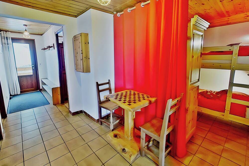 Apartamento entero, Casa-La Carotto Appartement pour 6 dans chalet in Saint-Véran, Queyras