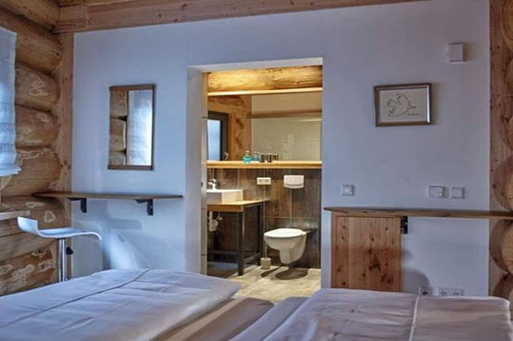 Entire apartment, Paulinerstraße Apartment 5 - Holiday home silence in Schweigen-Rechtenbach, Südliche Weinstraße