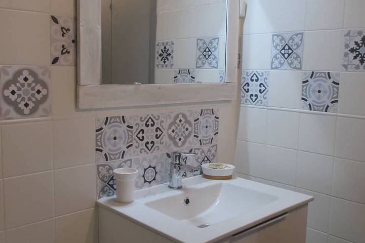 Gîte pour 2 personnes, avec sauna et jacuzzi ainsi que jardin et terrasse à Noves - 3