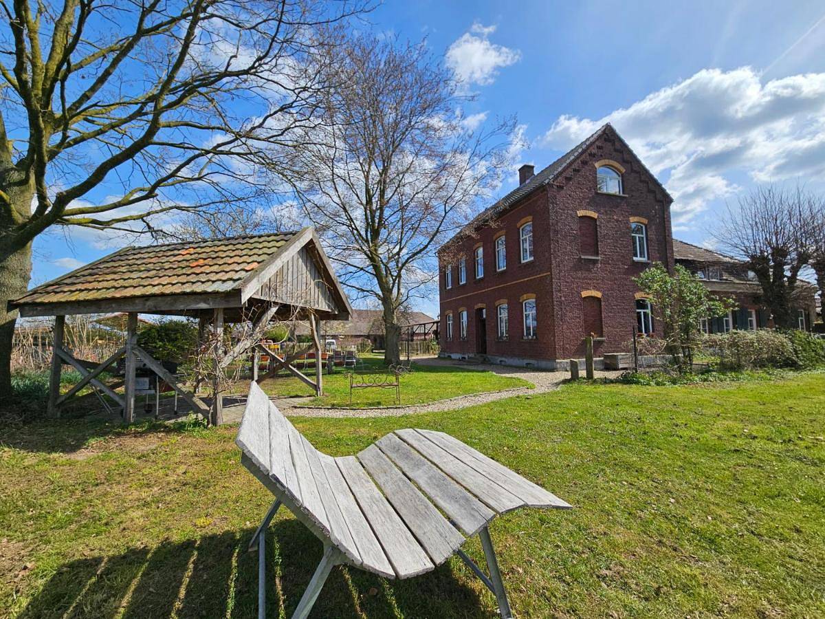 Das alte Herrenhaus auf dem Bio-Bauernhof in Kevelaer, Niederrhein