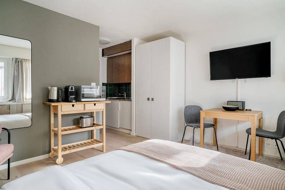 Ganze Wohnung, Awesome Unterstrass Studio, nr University & Groceries, by Blueground in Zürich, Bezirk Zürich