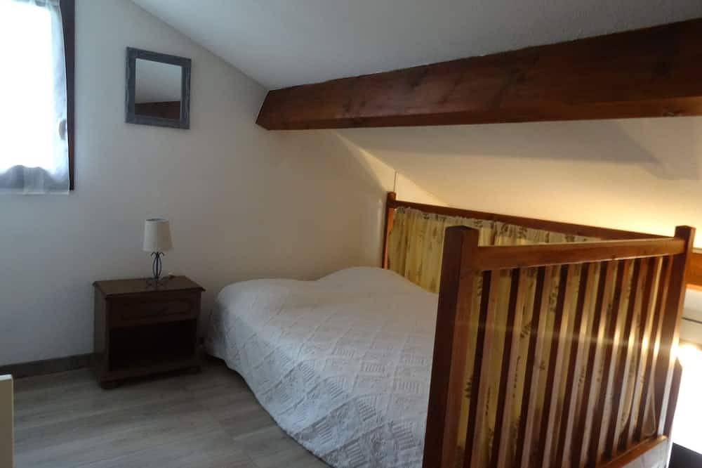 Maison 4 Pers Dans Résidence Avec Piscine in Saint-Laurent-d'Aigouze, Côte d'Améthyste