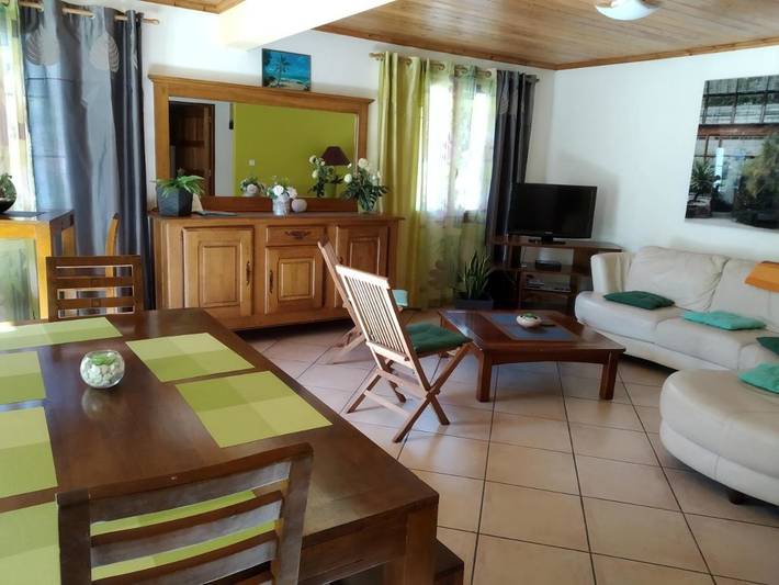 Location de vacances pour 5 personnes, avec vue et jardin dans La Mare à Joncs - 2