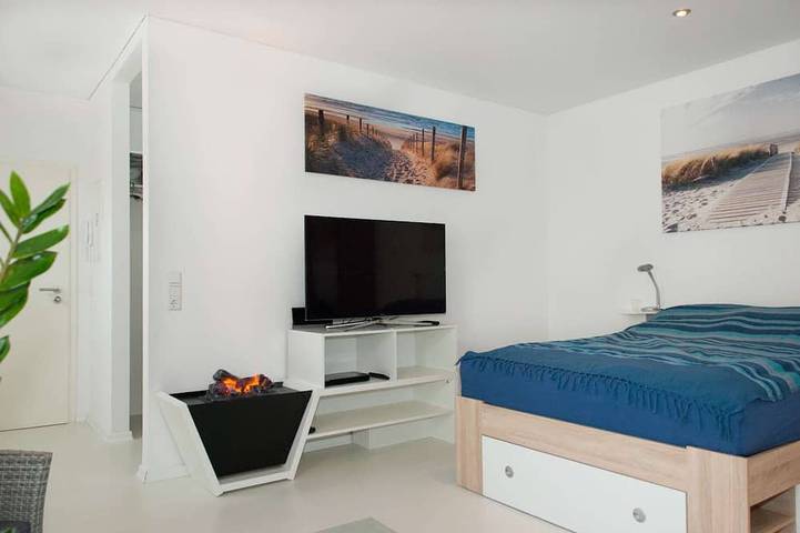 Appartement entier, “Neptune” Apartment – private terrace, gym & parking in Leverkusen, Bergisches Land