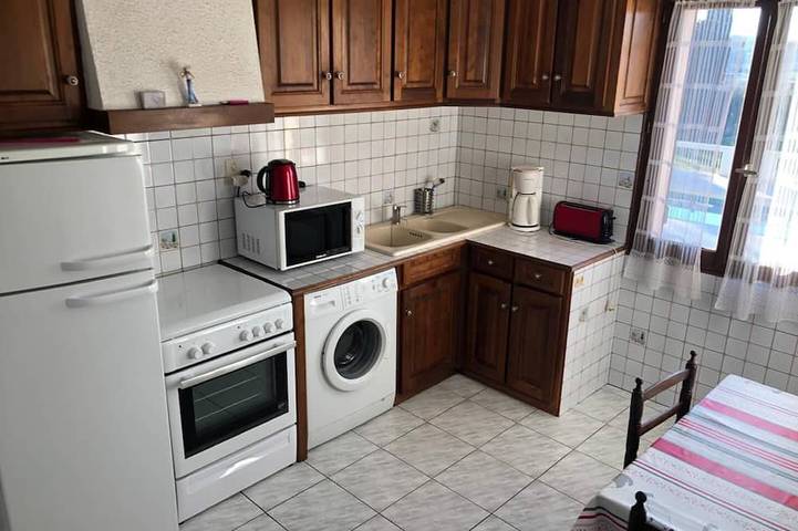 Gîte pour 4 personnes, avec piscine et jardin à Tavernes - 2