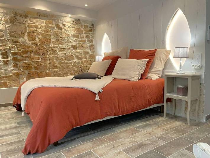Chambre d’hôte pour 2 personnes, avec Terrasse ainsi que Jardin et Piscine