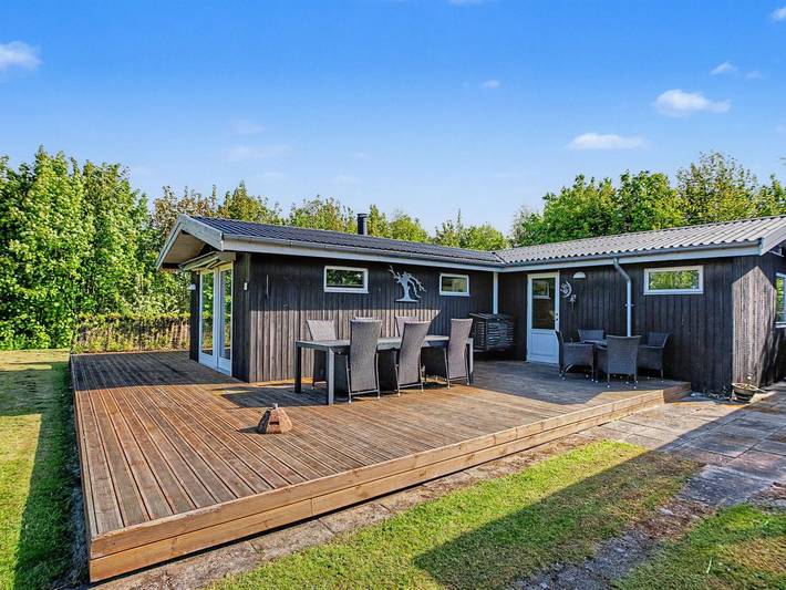 Ferieudlejning for 6 personer, med Terrasse og Sauna i Assens