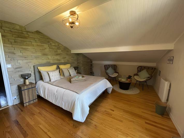 Chambre d’hôte pour 3 personnes, avec balcon et jardin en Haute-Savoie