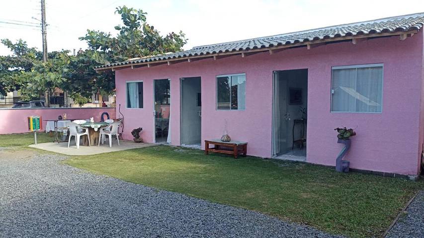 Casas e apartamentos de temporada para 2 pessoas em São Francisco do Sul
