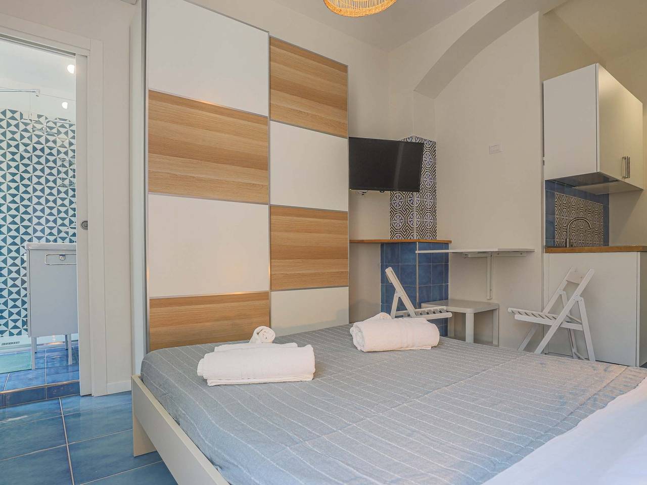 Amami Home - studio in the heart of Salerno in Spiaggia Santa Teresa, Salerno