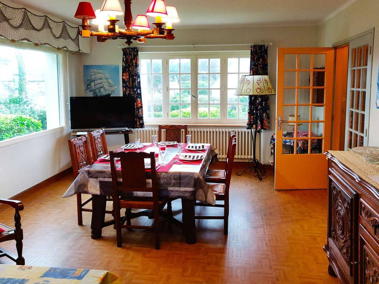 Familienhaus mit Garten nahe dem Strand, Haustiere erlaubt in Trégastel, Rosa Granitküste