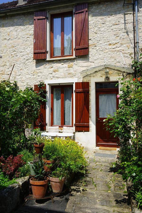 Location de vacances pour 5 personnes, avec terrasse, animaux acceptés à Thomery - 4