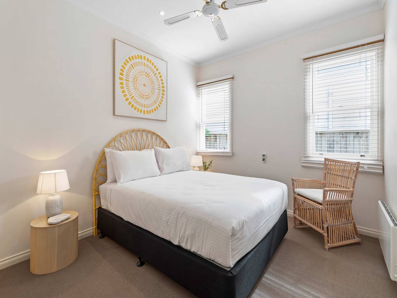 Entire apartment, Lush 3-Bed House near the Beach in Rosebud, Mornington Peninsula