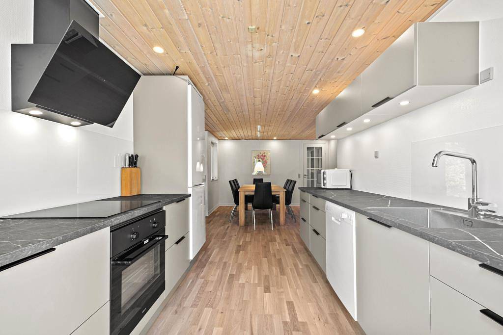 Renoviertes Ferienhaus mit Kamin & Sauna in Houstrup in Nørre Nebel, Varde