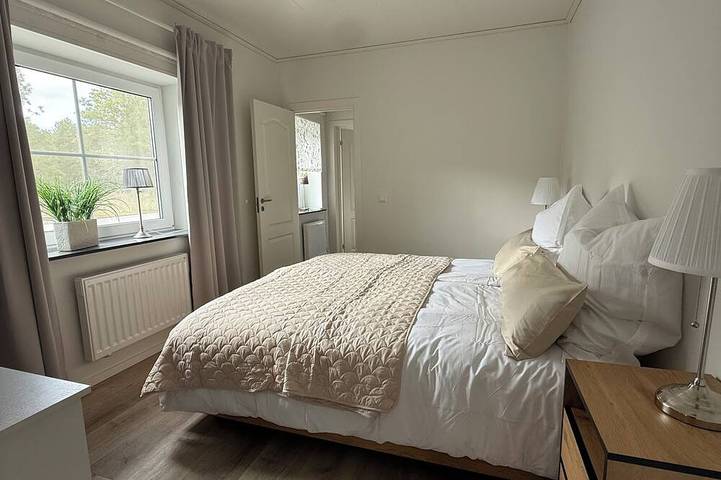 Schweden-Auszeit: Lake Lodge mit Wintergarten, Sauna, Kamin & Boot direkt am See in Alsterbro, Nybro und Umgebung