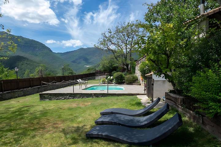 Apartamento de vacaciones para 3 personas, con piscina además de jardín y terraza - 1