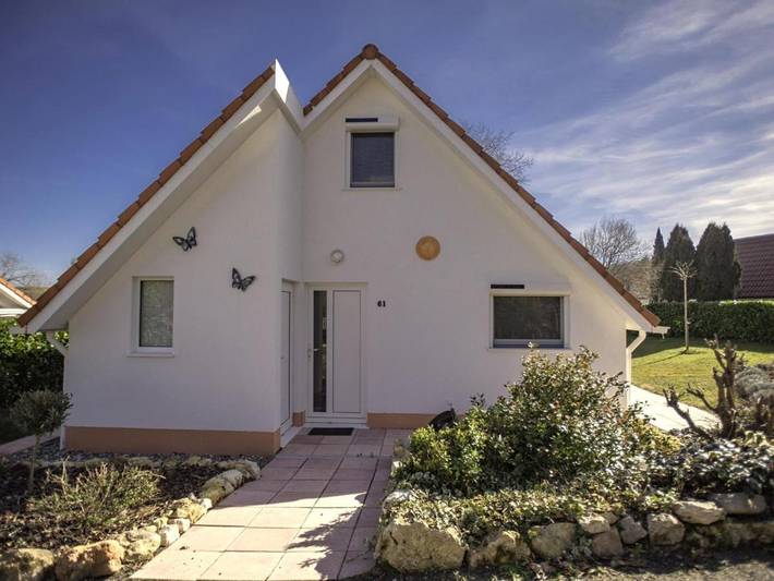 Maison de vacances pour 6 personnes, avec Terrasse ainsi que Jardin et Piscine
