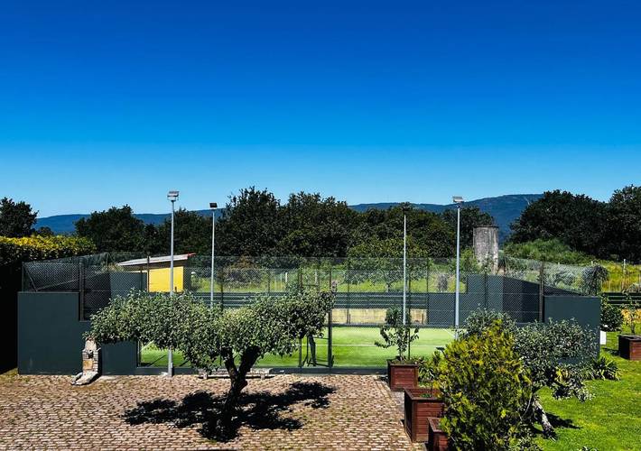 Chalet para 12 personas, con piscina para niños y piscina además de jardín y vistas en Provincia de Pontevedra - 4