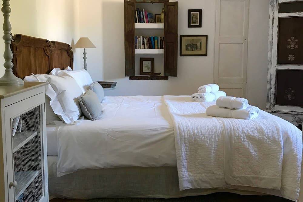 Ganze Wohnung, House La France - Ramparts & Riverside (Sleeps 2) in Lagrasse, Regionaler Naturpark Corbières-Fenouillèdes