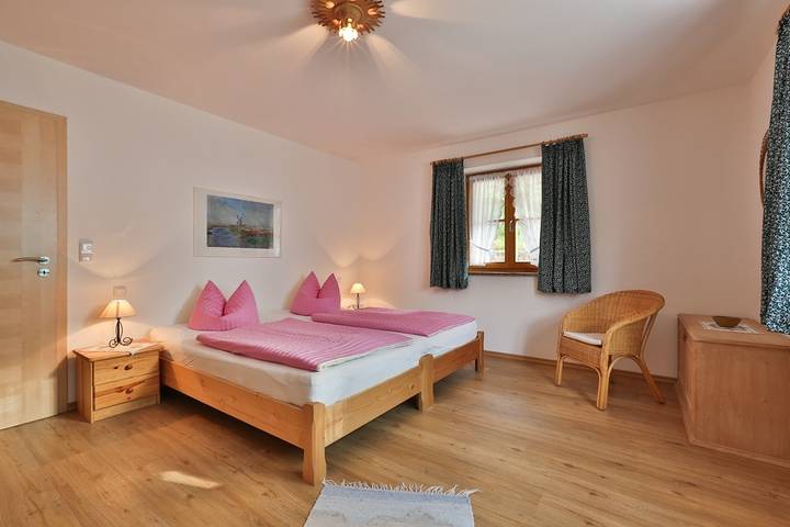 Ferienhaus für 6 Personen, mit Terrasse und Garten in Schönau am Königssee - 3