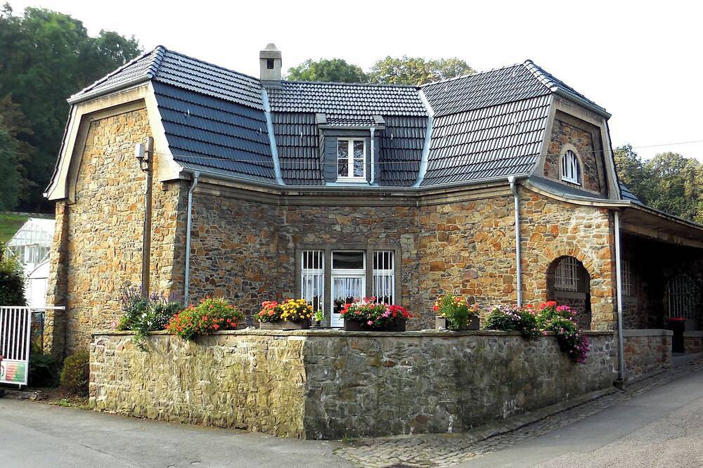 Landmarked van de Velde Villa in Eilpe-Dahl, Hagen