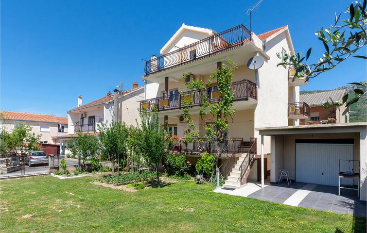 Ferienwohnung für 6 Personen, mit Terrasse - 1