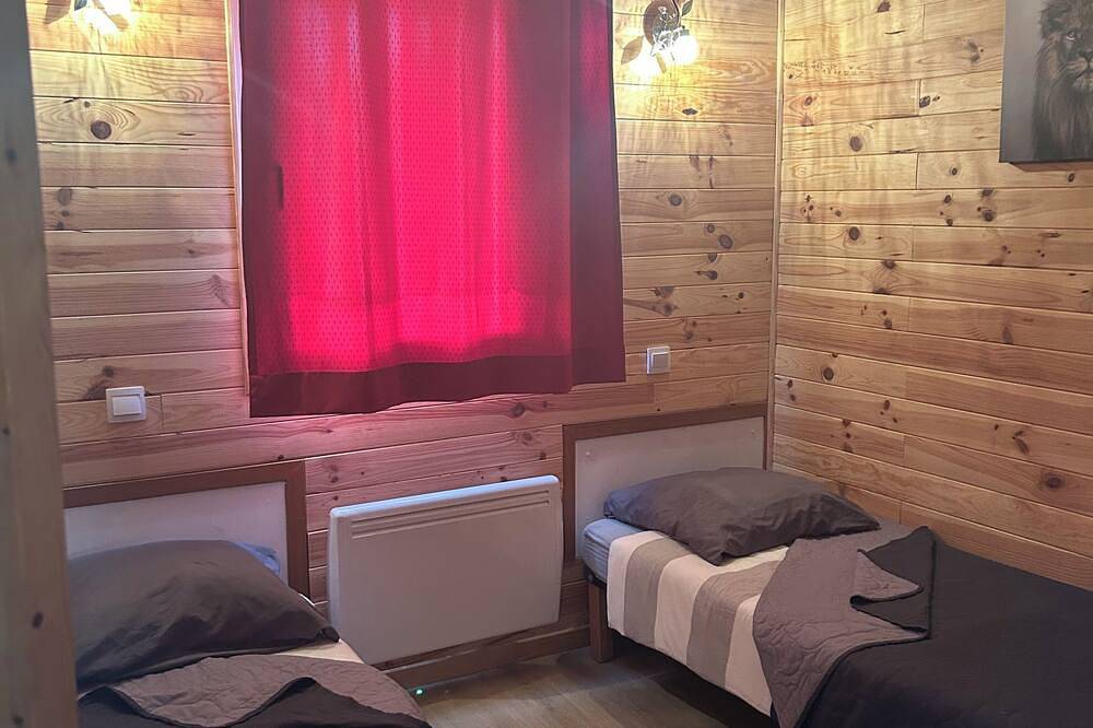 Chalet au cœur du parc du Morvan (Moux-en-Morvan) in Moux-en-Morvan, Parc naturel régional du Morvan