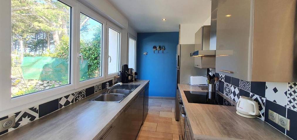 Location de vacances pour 5 personnes, avec terrasse et jardin, animaux acceptés dans Plage Du Petit Rohu Saint Pierre Quiberon - 3