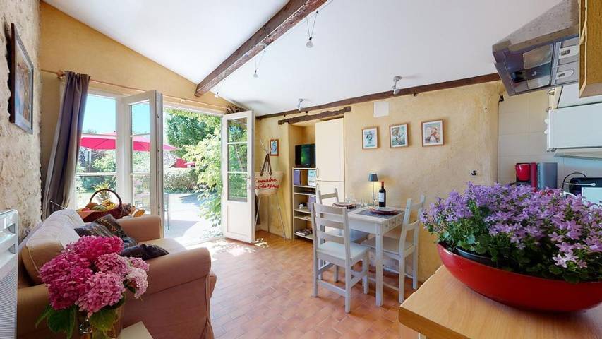 Location de vacances pour 5 personnes, avec sauna et jardin, animaux acceptés à Sainte-Foy-de-Longas - 3