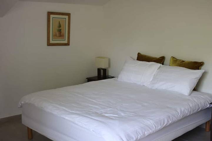 Location de vacances pour 4 personnes, avec jardin et terrasse à Saint-Jean-d'Eyraud - 2