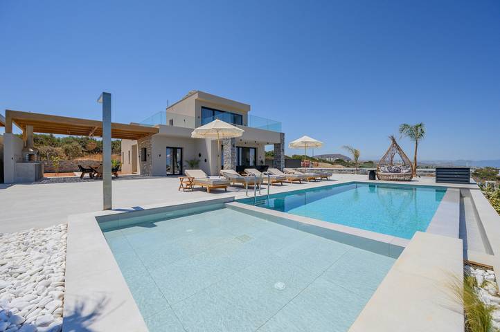 Villa voor 10 personen, with Balkon and Terras as well as Tuin in Chersonissos