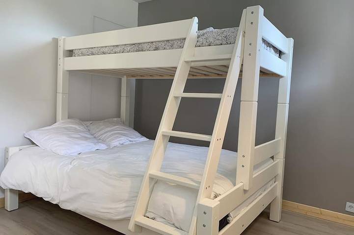 Appartement entier, T3 avec 2 chambres, grand balcon au calme refait à neuf et bien équipé in Corrençon-en-Vercors, Parc naturel régional du Vercors