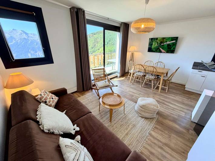Appartement entier, Appartement avec animaux admis - 6 pers, vue montagne in Huez, Parc national des Écrins