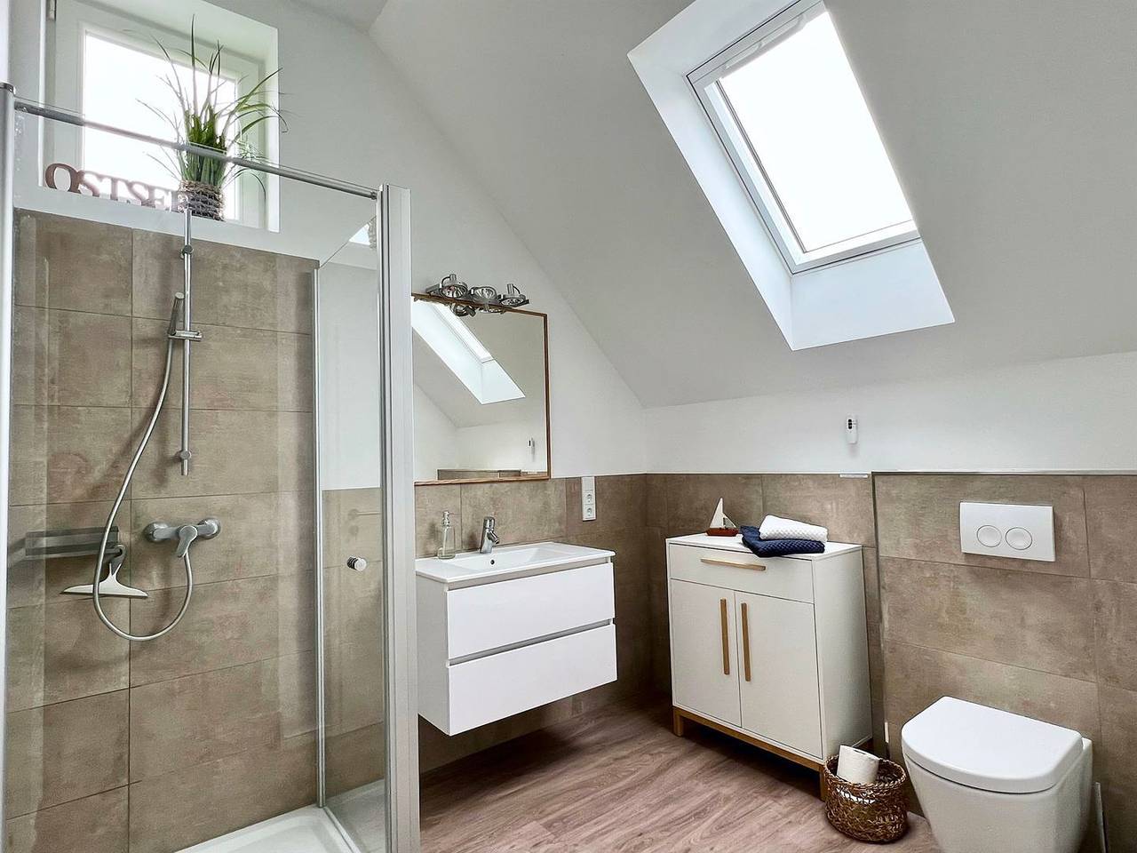 Strandnahe Ferienhaushälfte Seehund Ii in Schönberg-Kalifornien in Kalifornien (Ostsee), Schönberg