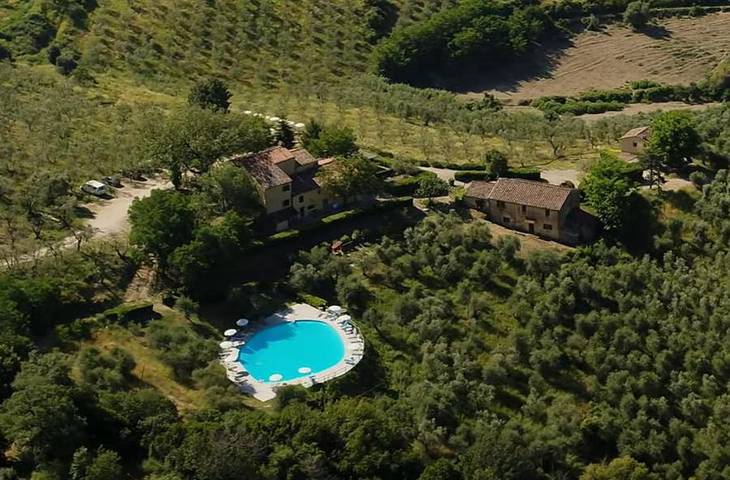 Location de vacances pour 11 personnes, avec vue ainsi que jardin et piscine, animaux acceptés à Pontassieve - 2