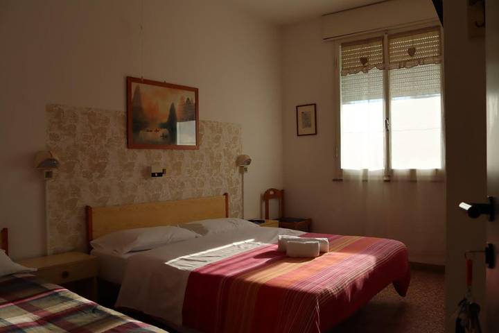 Hôtel pour 2 personnes, avec jardin, animaux acceptés à Marina di Ravenna - 3