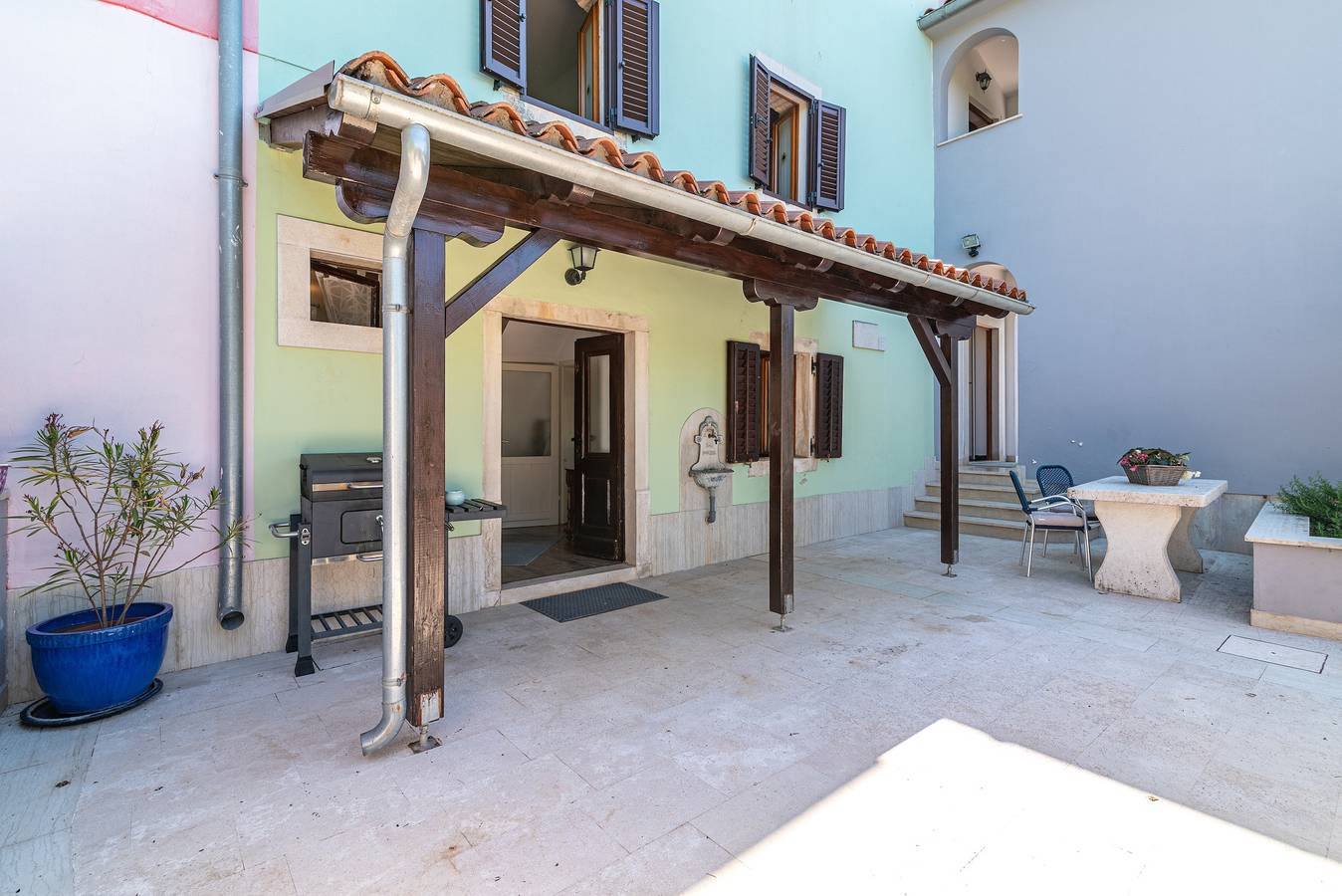 Komfortables Haus mit Terrasse Krnica, Marcana K-3029 in Marčana, Südküste Istrien