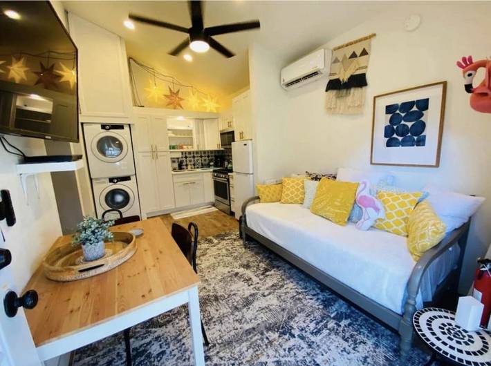 Guesthouse for 3 people, with garden and balcony, with pets - 1