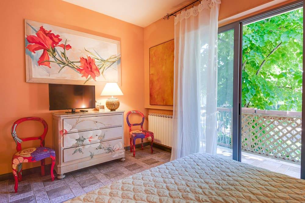 Ganze Wohnung, Elegante Wohnung im Grünen und mit großer Terrasse in Cervia, Ravenna Provinz