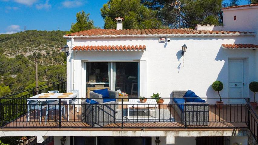 Casa rural para 5 personas, con jardín además de balcón y piscina en San Pedro de Ribas - 4