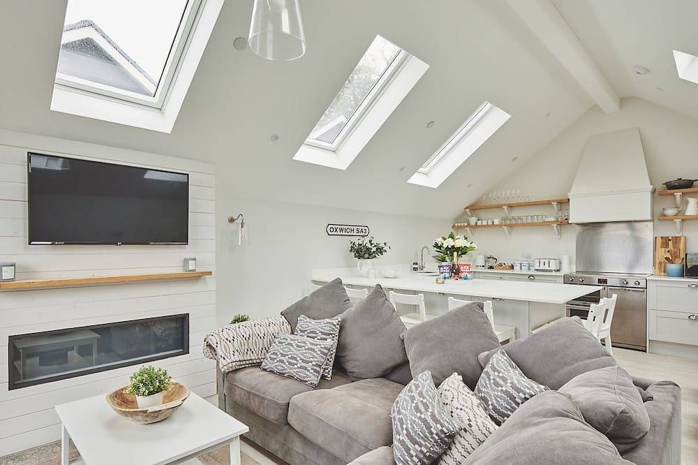 Glamping for 6 People in Swansea region
