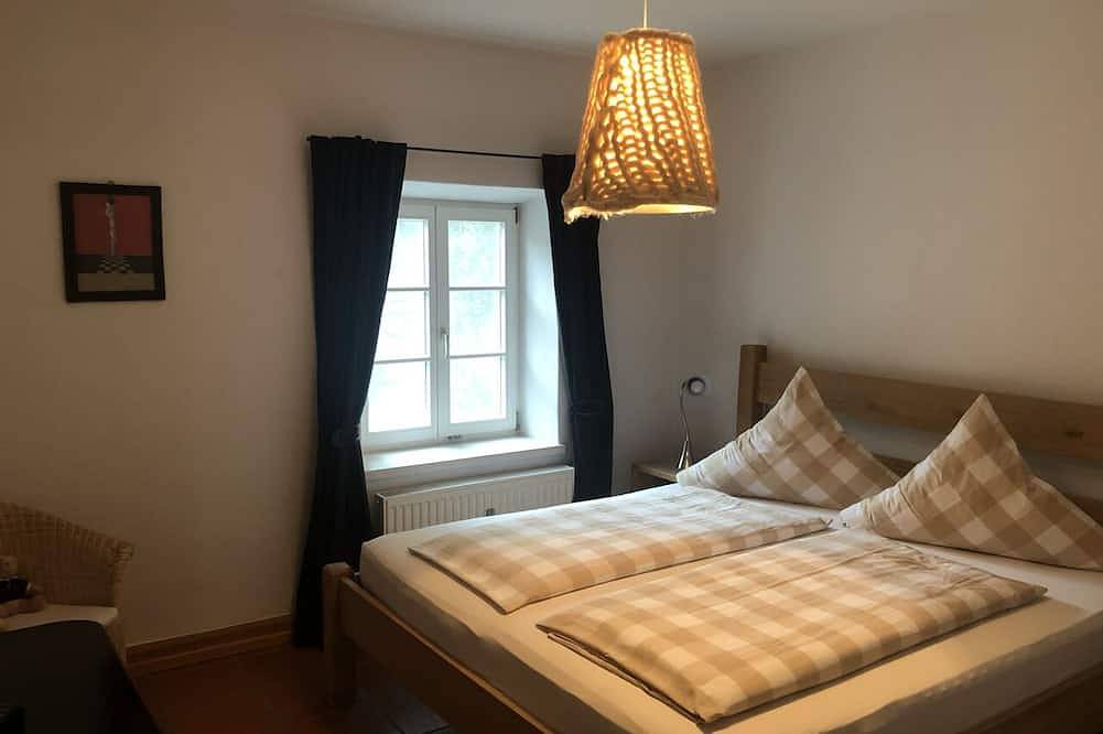 Ganze Wohnung, Og, stilvoll wohnen im ehemals herzoglichen Gästehaus in Seeon, Seebruck
