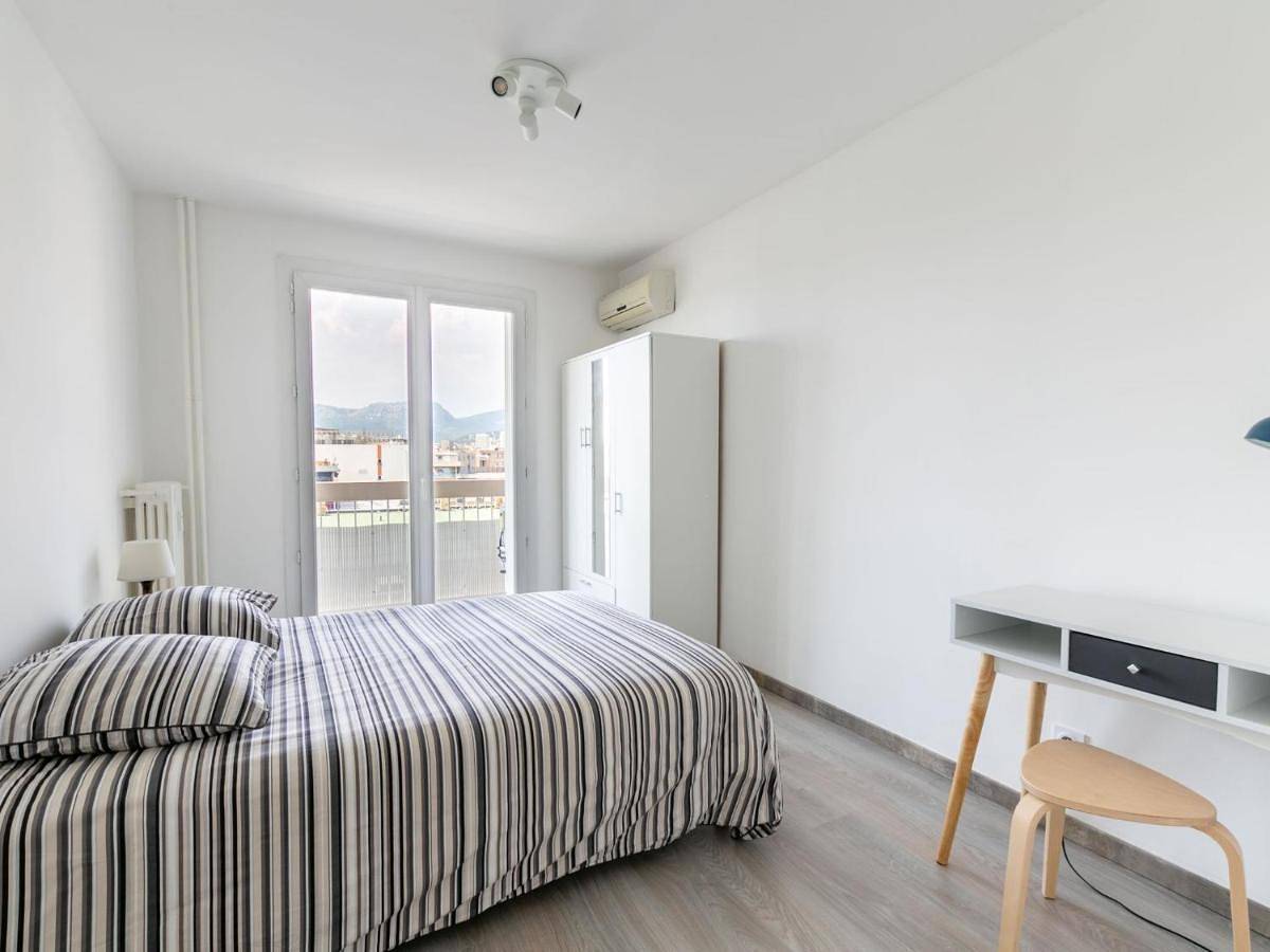 Appartement entier, Apartment in Toulon, Côte méditerranéenne (France)