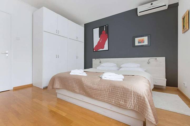 Ganze Wohnung, One bedroom apartment with terrace in the city centre in Zagreb, Zagreb und Umgebung