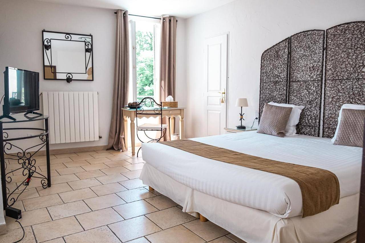 Logis hôtel et restaurant La Bastide Cabezac in Bize-Minervois, Canal du Midi